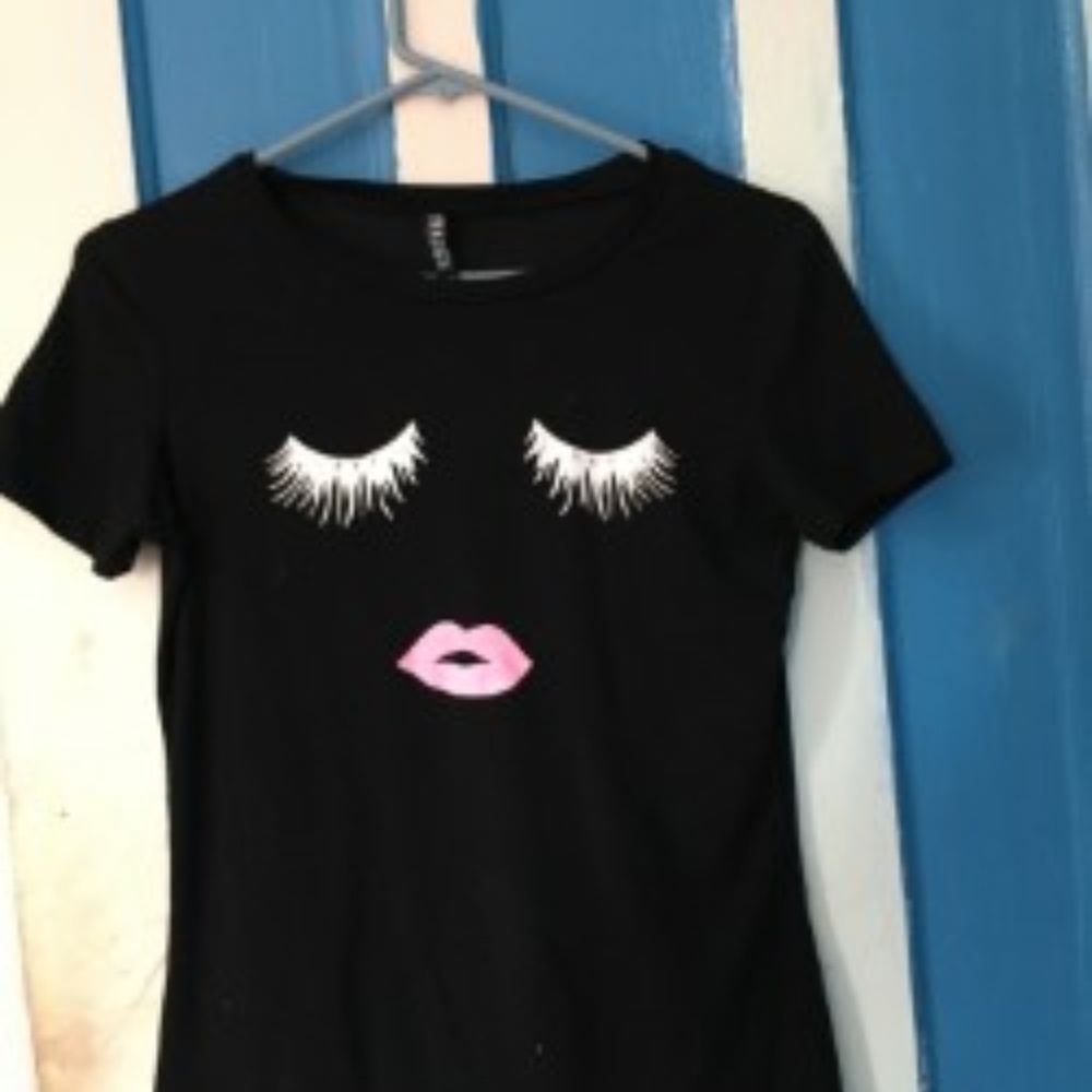 Black Tshirt
